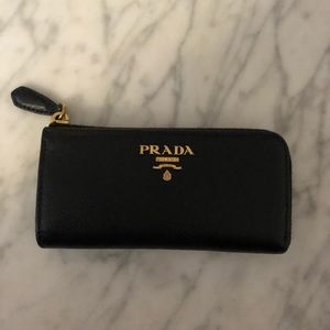 Prada Saffiano Zip Coin Purse